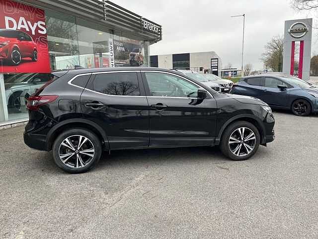 Nissan Qashqai 1.3 DIG-T N-Connecta