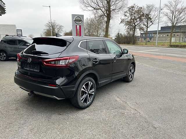 Nissan Qashqai 1.3 DIG-T N-Connecta