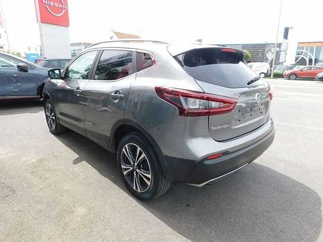 Nissan Qashqai 1.3 DIG-T N-Connecta