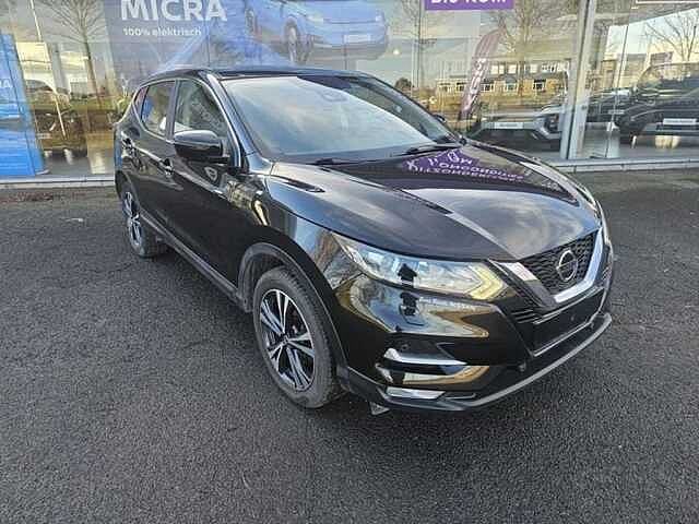 Nissan Qashqai N-Connecta  1.3    5 JAAR WAARBORG