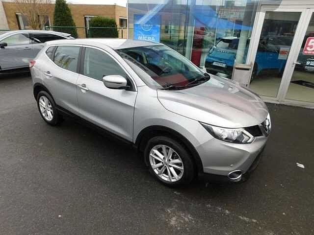 Nissan Qashqai 1.2  DIG-T Acenta  48000KM