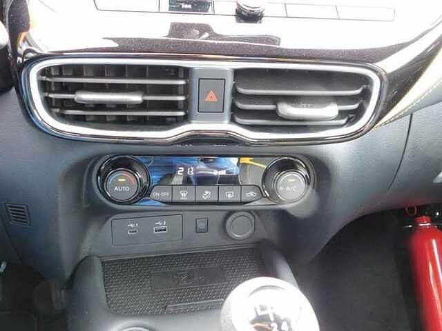 Nissan Juke 1.0 DIG-T N-SPORT  9 JAAR WAARBORG