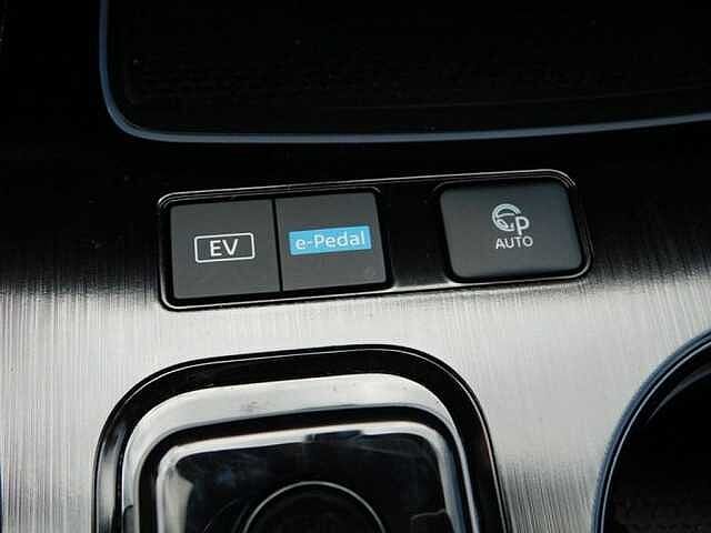 Nissan X-Trail 1.5 E-POWER Tekna  7 JAAR WAARBORG