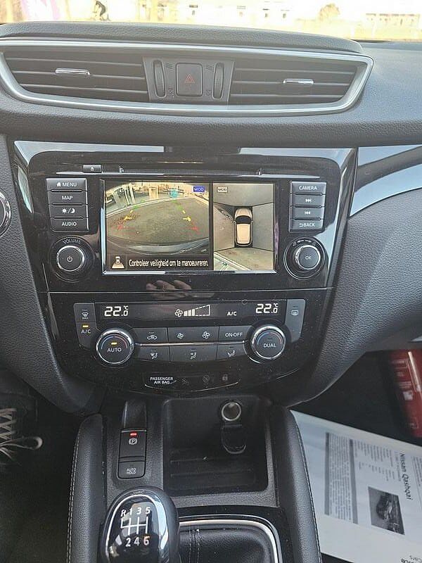 Nissan Qashqai N-Connecta 1.3 5 JAAR WAARBORG
