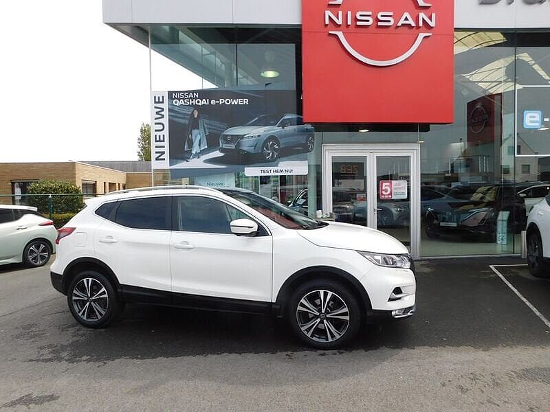 Nissan Qashqai 1.3 DIG-T N-Connecta 3 JAAR WAARBORG