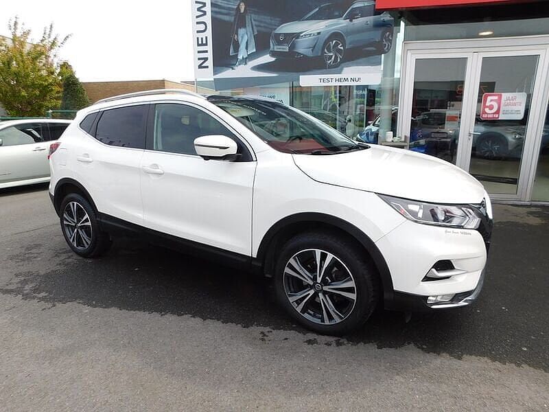 Nissan Qashqai 1.3 DIG-T N-Connecta 3 JAAR WAARBORG