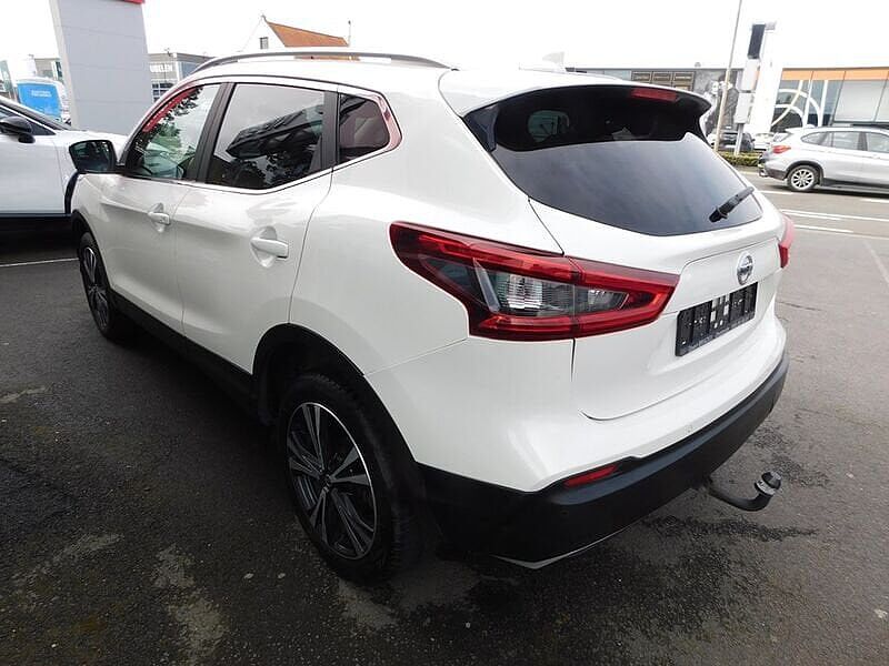 Nissan Qashqai 1.3 DIG-T N-Connecta 3 JAAR WAARBORG