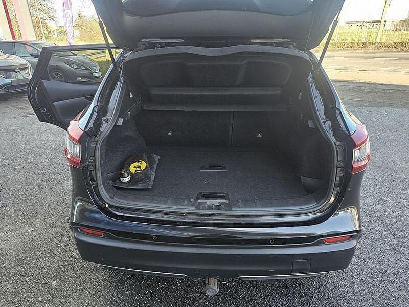 Nissan Qashqai N-Connecta 1.3 5 JAAR WAARBORG