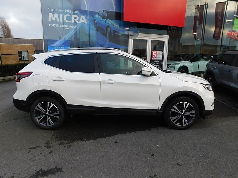 Nissan Qashqai 1.3 DIG-T N-Connecta 3 JAAR WAARBORG