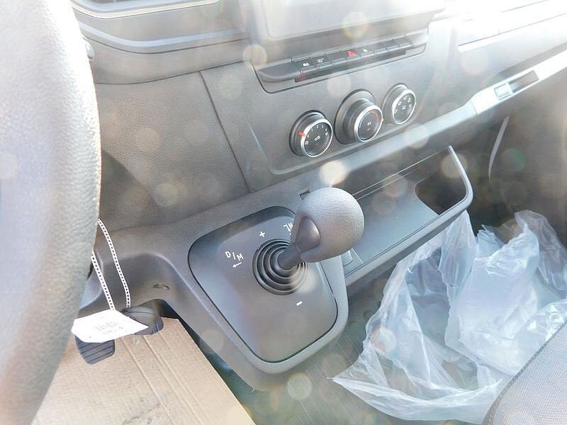 Nissan Interstar 2.3 dCi L2H2 3T5 N-Connecta  AUTOMAAT  DEMOWAGEN  40KM