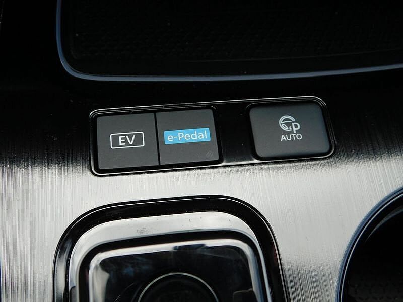 Nissan X-Trail 1.5 E-POWER Tekna  7 JAAR WAARBORG