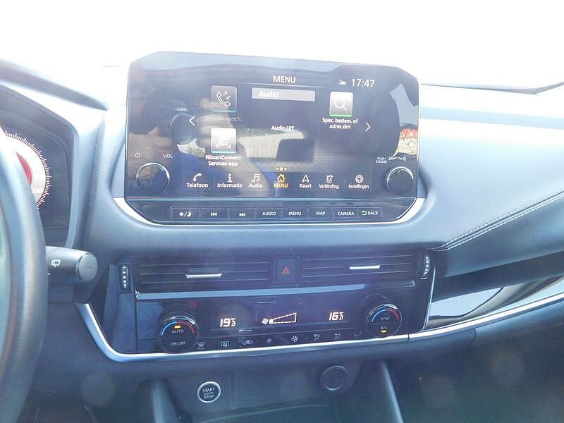 Nissan Qashqai 1.3 Mild-Hybrid N-Connecta 5 JAAR WAARBORG