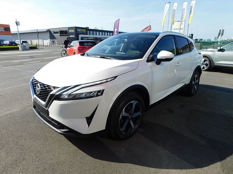 Nissan Qashqai 1.3 Mild-Hybrid N-Connecta 5 JAAR WAARBORG