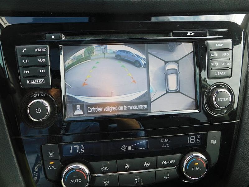 Nissan X-Trail 1.6 DIG-T Connect Edition