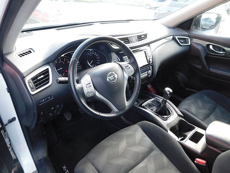 Nissan X-Trail 1.6 DIG-T Connect Edition