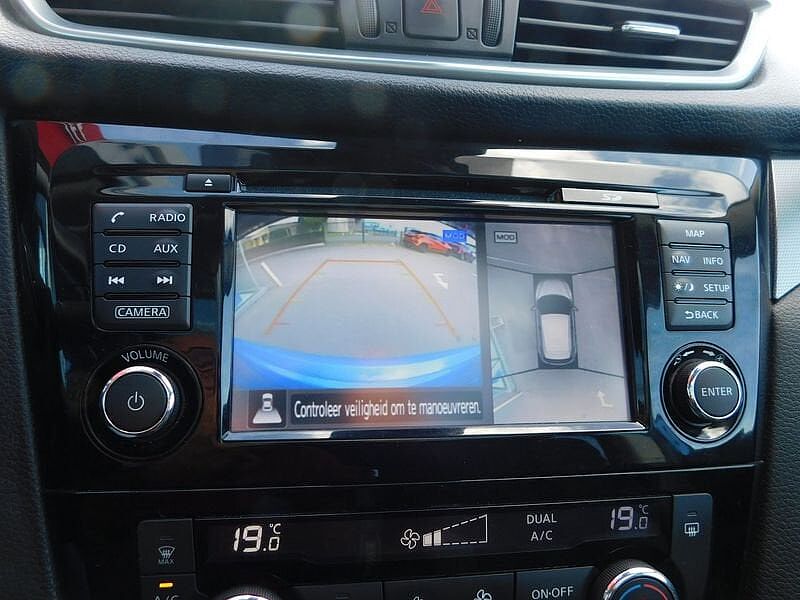 Nissan Qashqai 1.2 DIG-T N-CONNECTA  2 JAAR WAARBORG