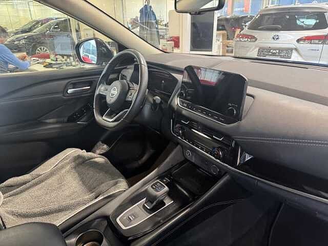 Nissan Qashqai Premiere Edition 1.3 DIG-T MHE