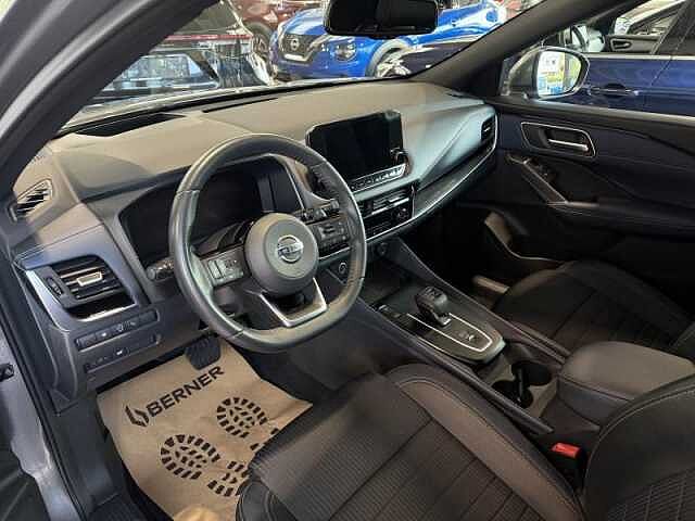 Nissan Qashqai TEKNA + DESIGN PACK