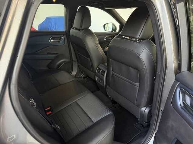 Nissan Qashqai TEKNA+TWO ONE + COLD