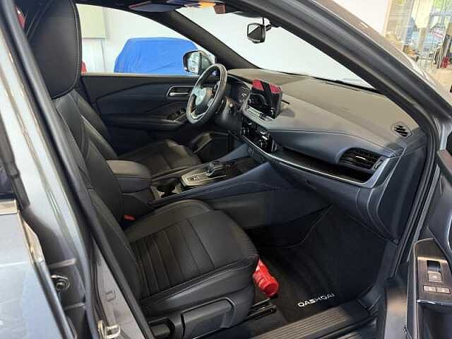 Nissan Qashqai TEKNA+TWO ONE + COLD