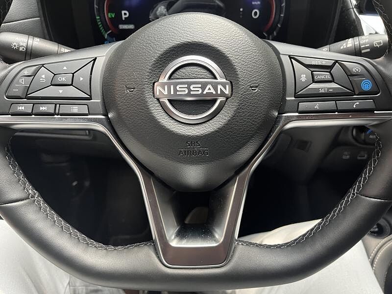 Nissan Juke TEKNA *HYBRIDE*  143 CV