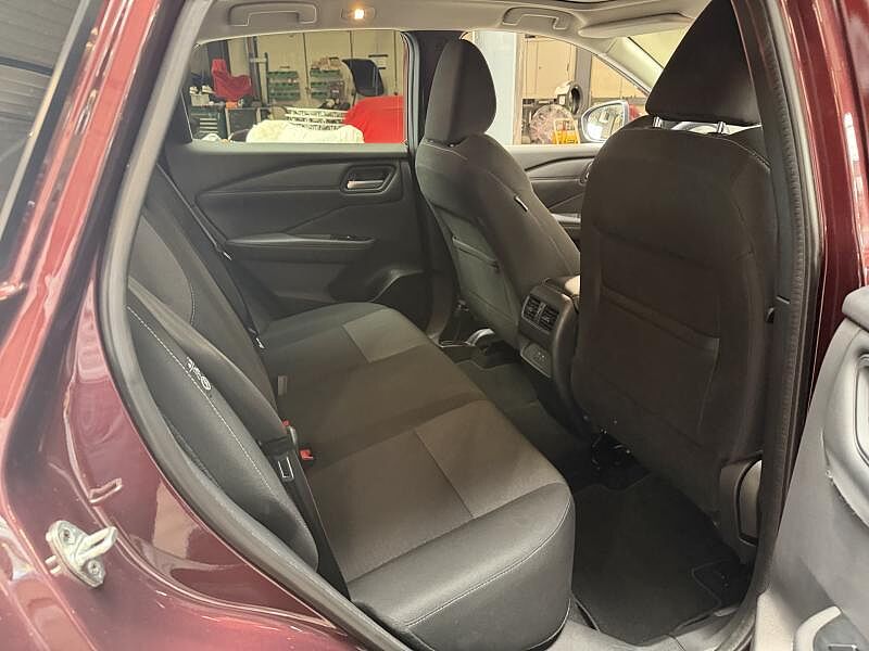 Nissan Qashqai N-connecta + DESIGN PACK