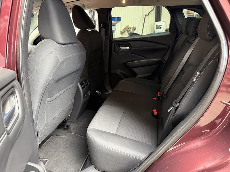 Nissan Qashqai N-connecta + DESIGN PACK