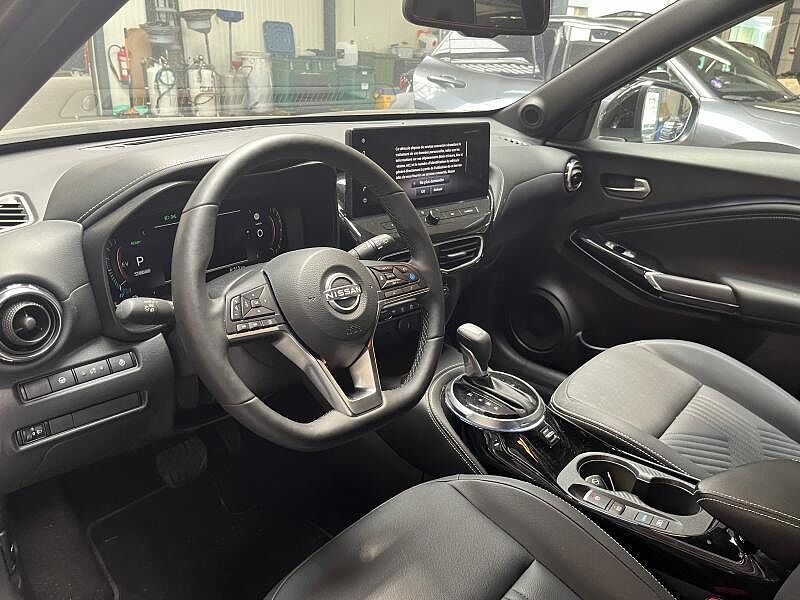 Nissan Juke TEKNA *HYBRIDE*  143 CV