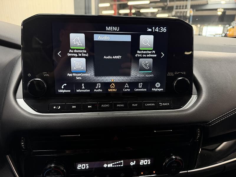 Nissan Qashqai N-connecta + DESIGN PACK