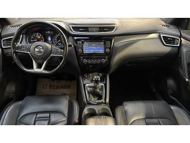 Nissan Qashqai Tekna +