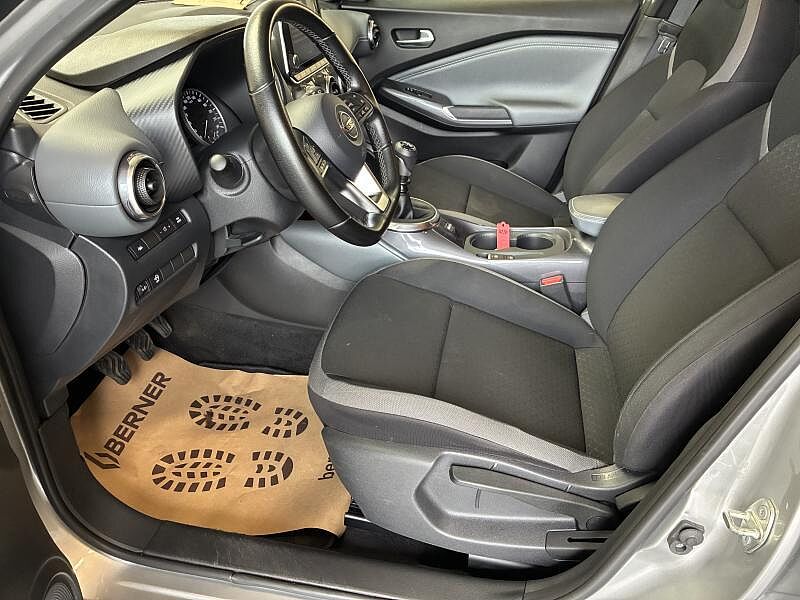 Nissan Juke N-Connecta +Parkand ride