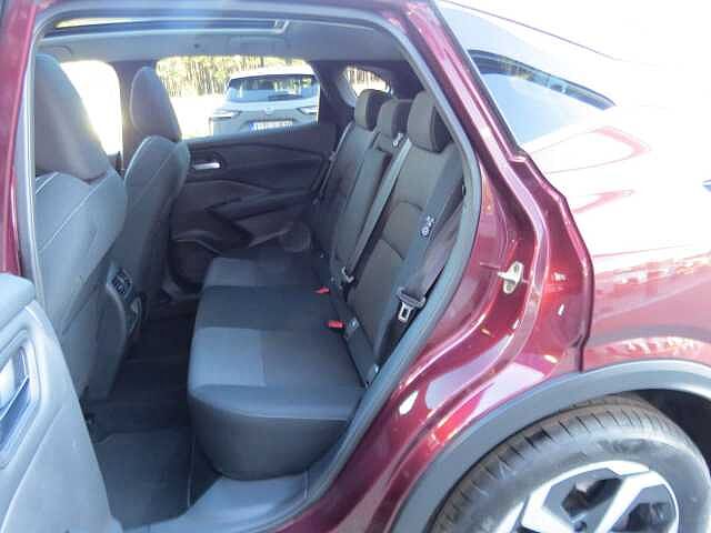 Nissan Qashqai Qashqai 1.3 DIG-T MHEV N-Connecta