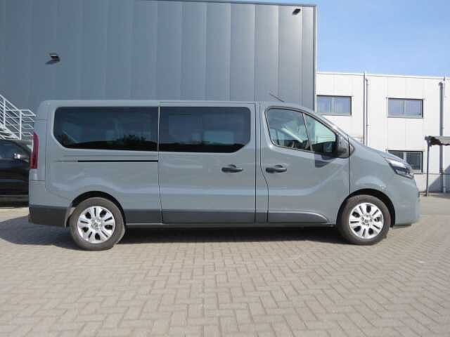 Nissan Primastar Primastar Tekna L2H1 Aut 8 Plaatsen