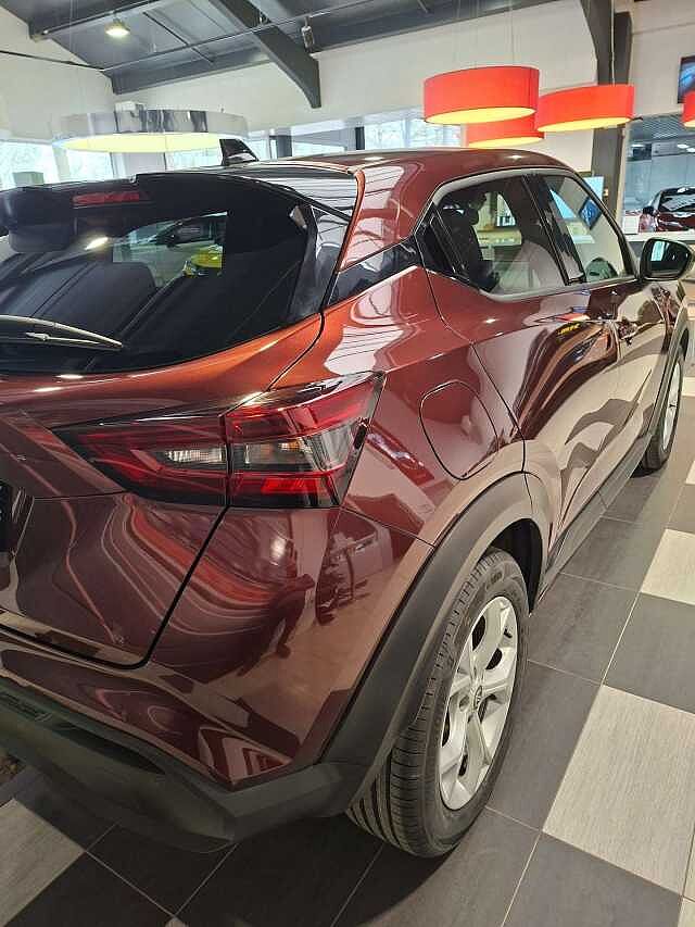 Nissan Juke Juke 1.0 DIG-T 2WD N-Connecta (EU6AP)