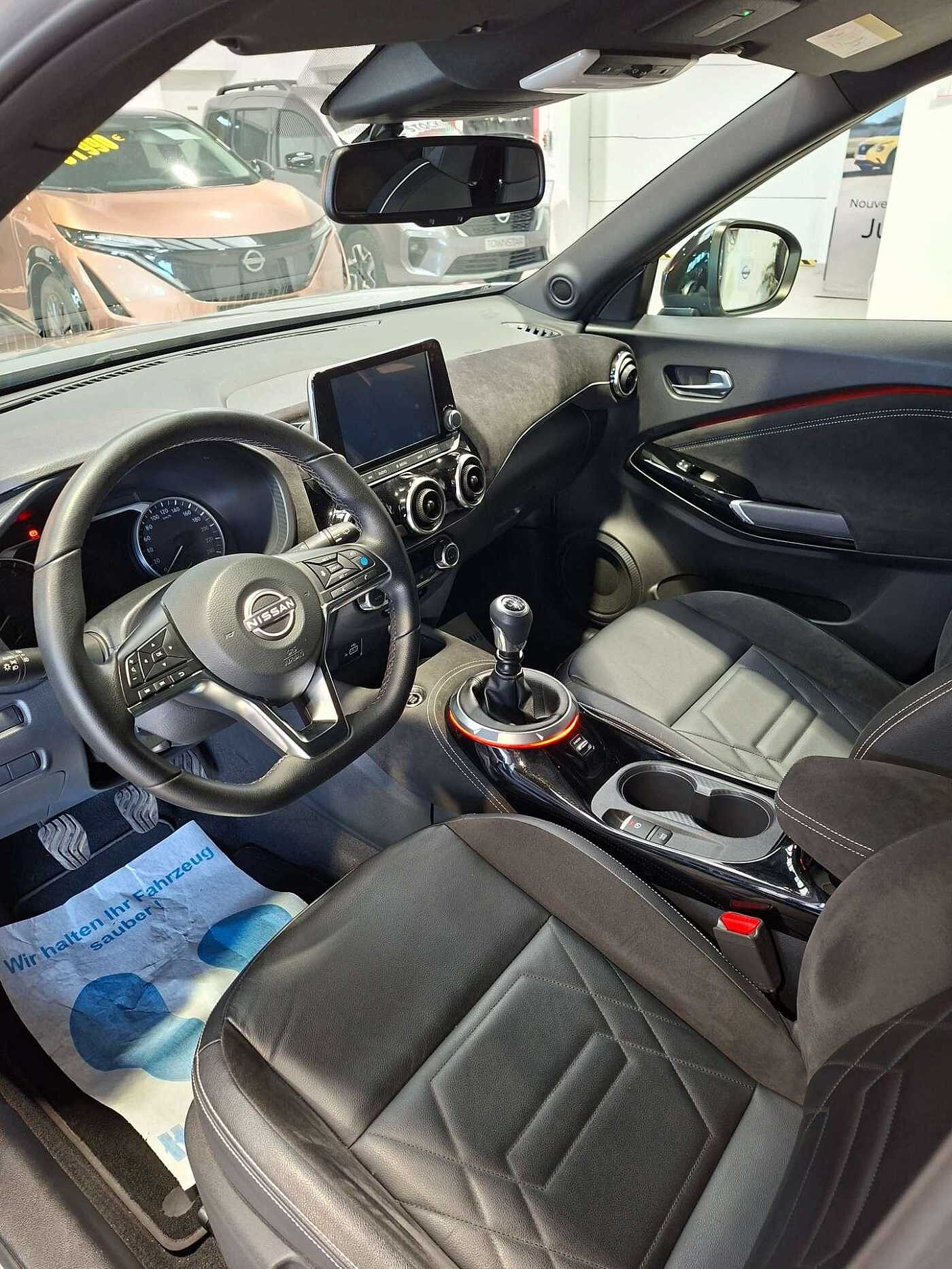 Nissan Juke Juke 1.0 DIG-T 2WD N-Design (EU6AP)
