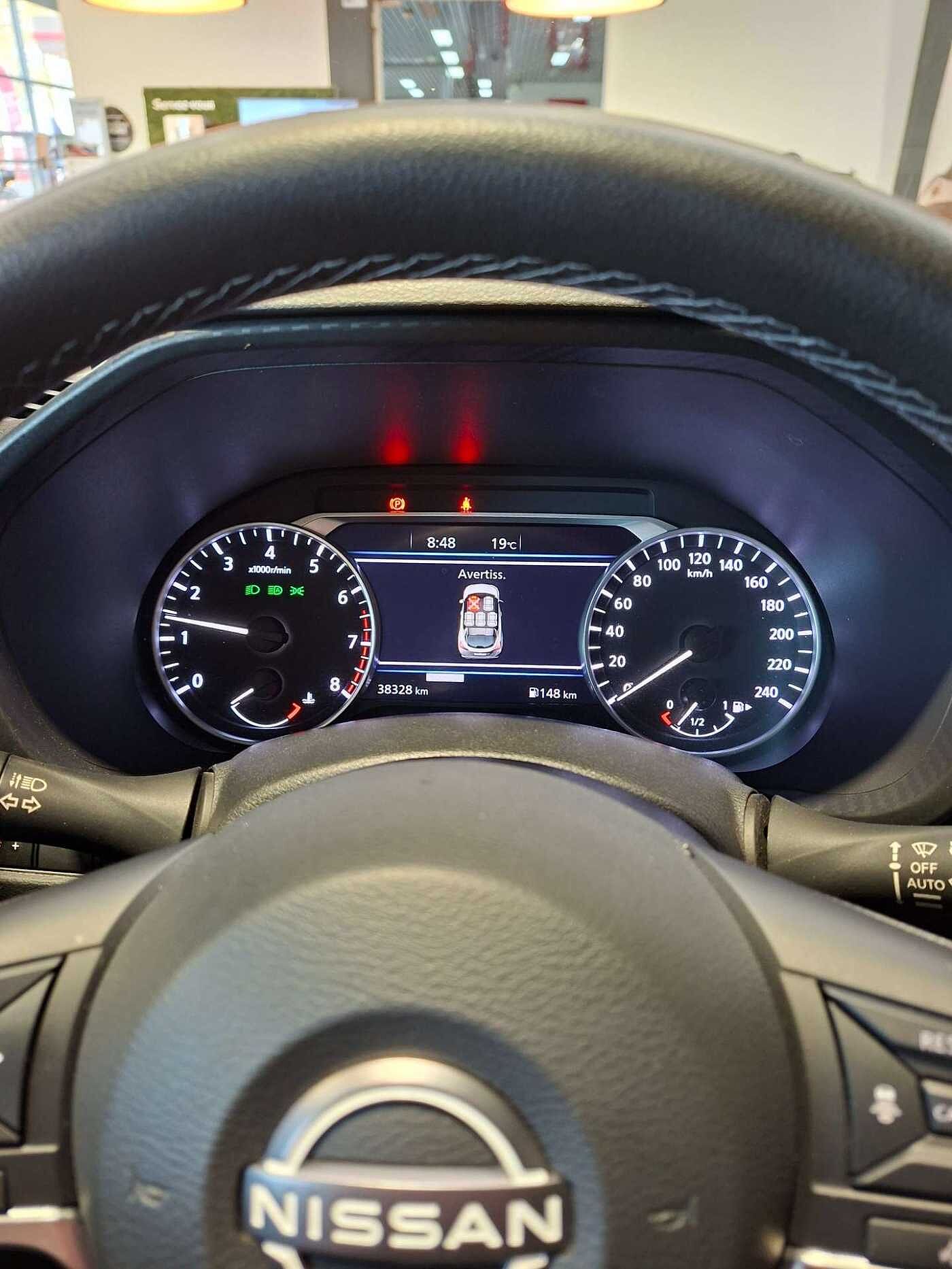 Nissan Juke Juke 1.0 DIG-T 2WD N-Design (EU6AP)