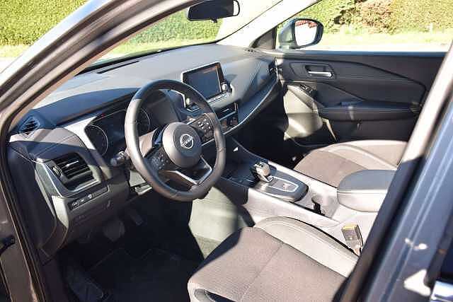 Nissan Qashqai Qashqai 1.3 DIG-T MHEV Acenta Xtronic verwarmde zetels + verwarmd raam + stuur