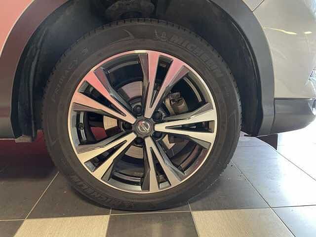 Nissan Qashqai N-Connecta + Design Pack