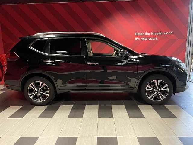 Nissan X-Trail N-Connecta + leather