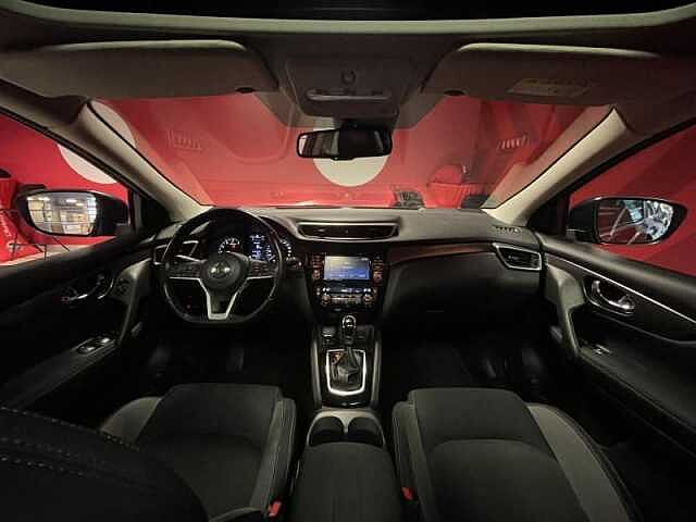 Nissan Qashqai N-Connecta + Design Pack