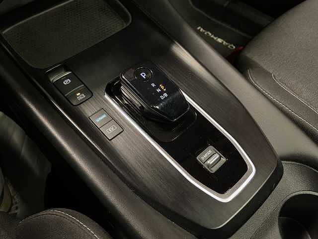 Nissan Qashqai N-Connecta + Design Pack