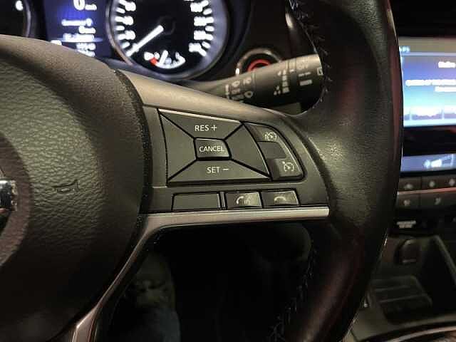 Nissan Qashqai N-Connecta + Design Pack
