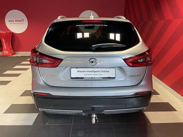 Nissan Qashqai N-Connecta + Design Pack