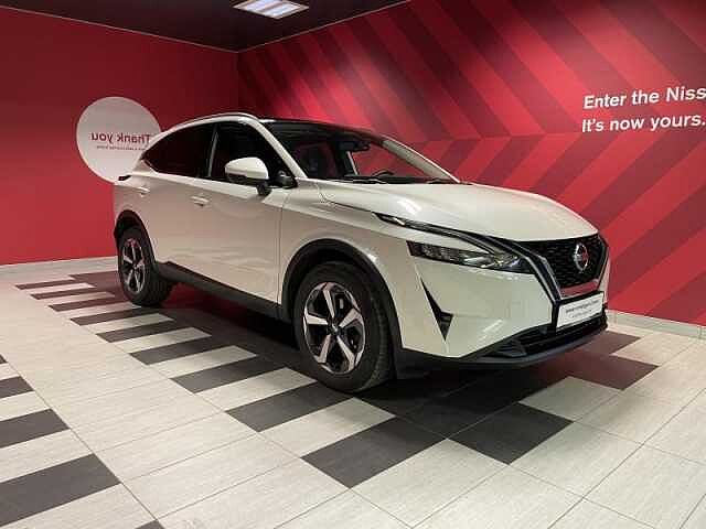 Nissan Qashqai Connect + Design Pack