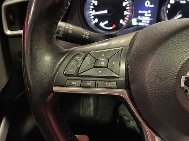 Nissan Qashqai N-Connecta + Design Pack