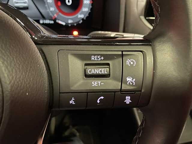 Nissan Qashqai Connect + Design Pack