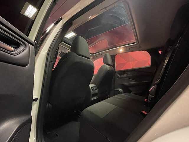 Nissan Qashqai Connect + Design Pack