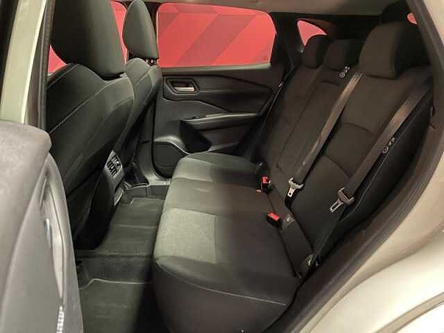 Nissan Qashqai Connect + Design Pack