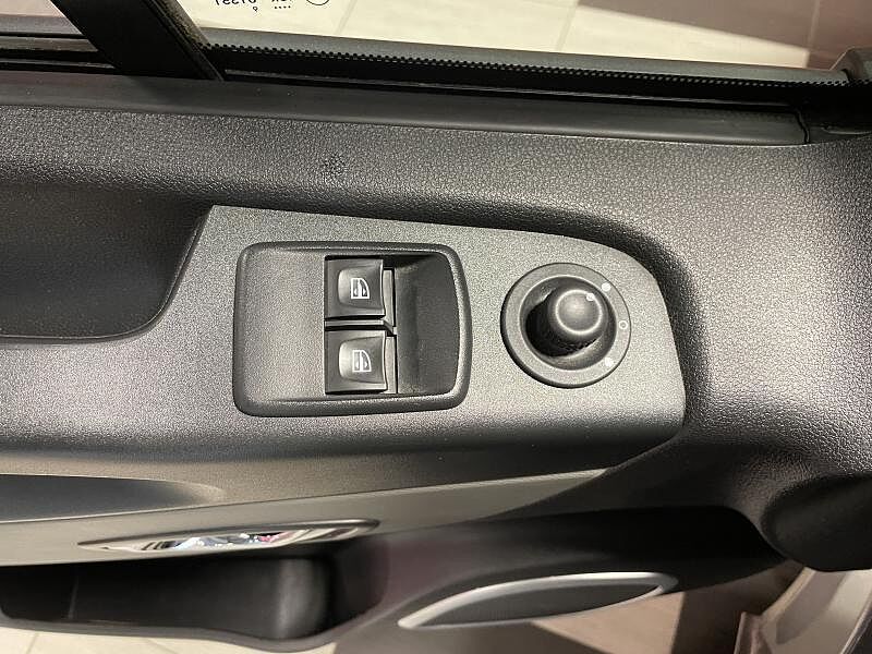 Nissan NV300 Comfort