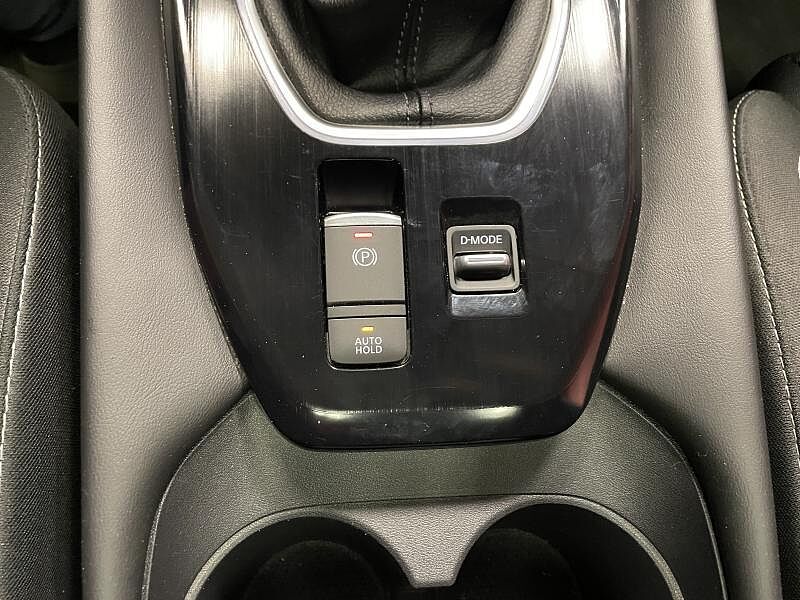 Nissan Qashqai Connect + Design Pack